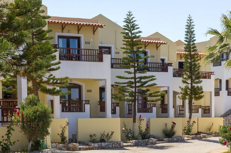 Almyrida Village & Waterpark Exterior foto